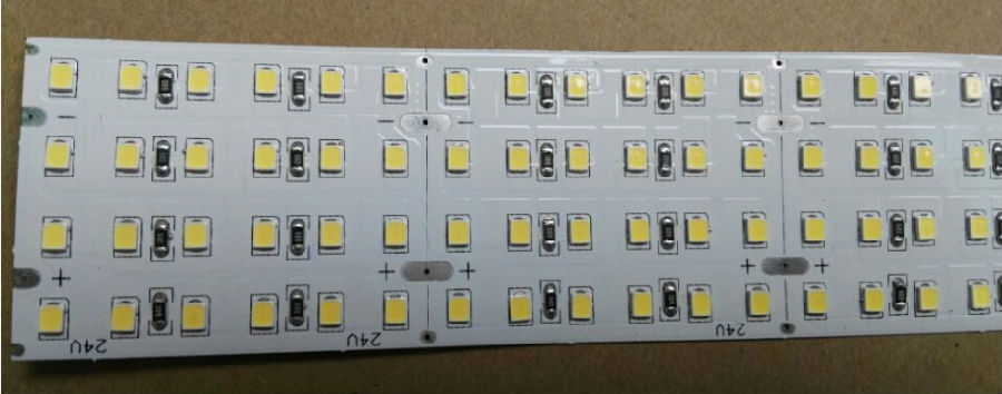 China factory 4 rows high cri high R value ＞90 Ra97 3000K Tungsten 2835 led strip 